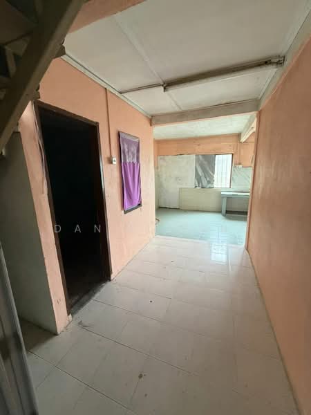 2-storey Terraced House for Sale in Taman Kluang (Kluang) - Daniel Yong - Interior - PropertyGuru.com.my