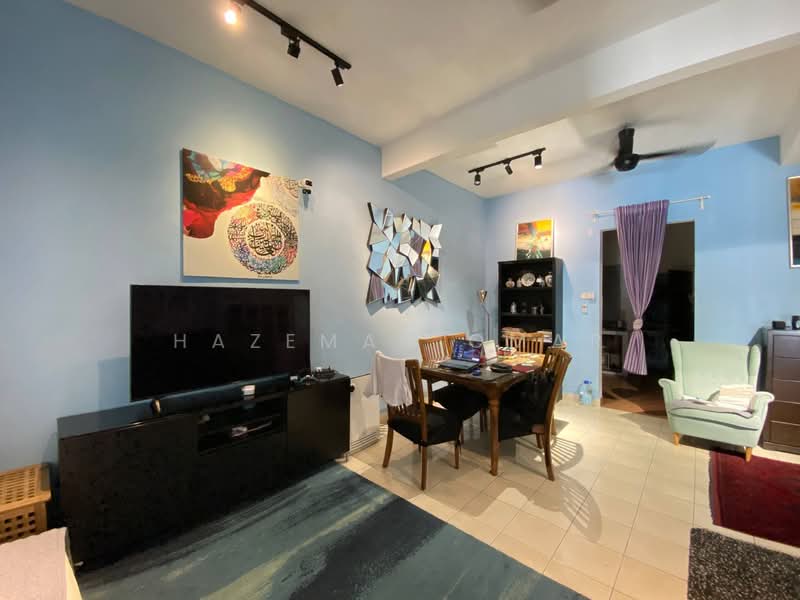2-storey Terraced House for Sale in Bandar Baru Bangi (Selangor) - Hazeman Omar - Living Room - PropertyGuru.com.my