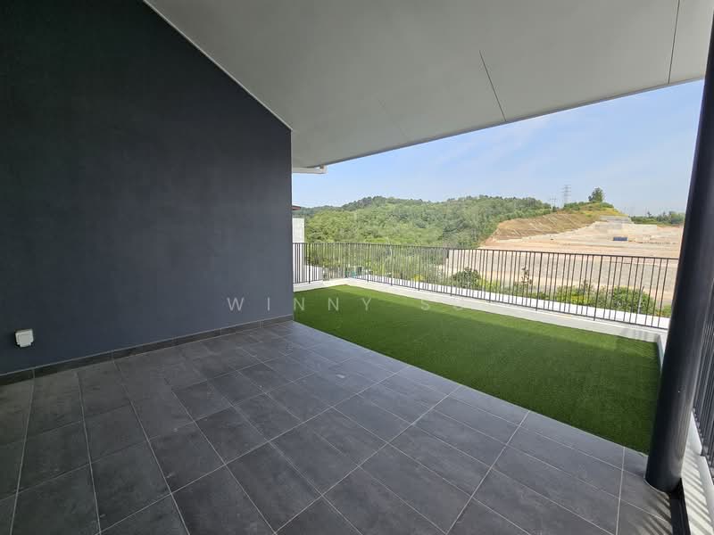 Semi-Detached House for Sale in Bukit Jelutong (Shah Alam) - Winny Su - Balcony - PropertyGuru.com.my