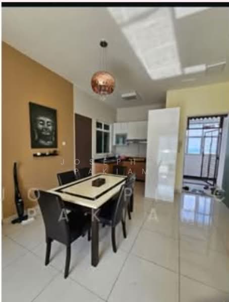 Skysuites @ Meldrum Hills - 4