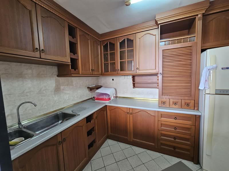 Condominium for Rent at Pearl Tower - Vui Onn Liaw - Kitchen - PropertyGuru.com.my