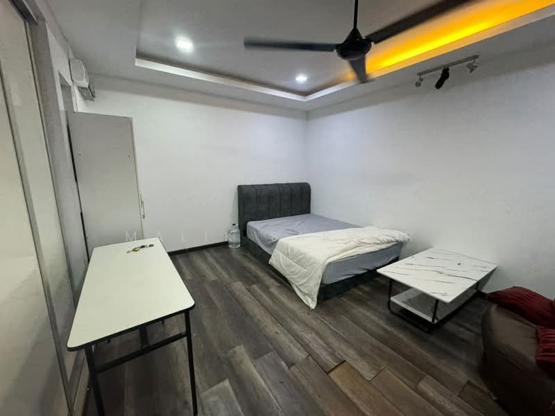 Condominium for Rent at Platinum Lake PV 15 - Malik Sarwar - Bedroom - PropertyGuru.com.my