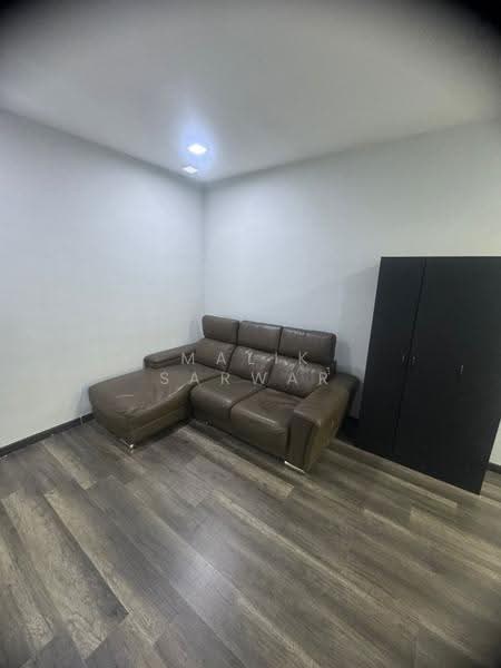 Kondominium untuk Disewa di Platinum Lake PV 15 - Malik Sarwar - Living Room - PropertyGuru.com.my