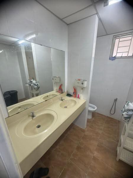 Kondominium untuk Disewa di Platinum Lake PV 15 - Malik Sarwar - Bathroom - PropertyGuru.com.my