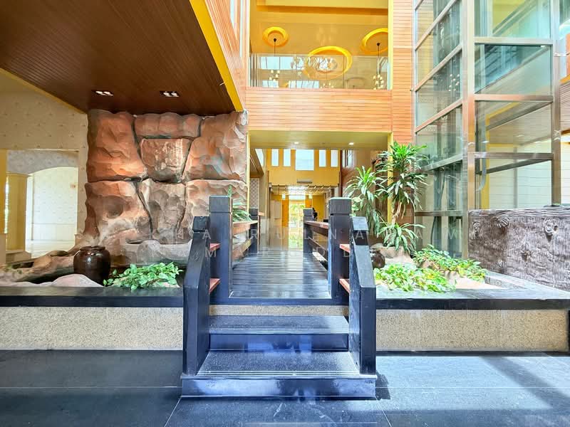 Bungalow for Sale in Country Heights (Kajang) - Sr Khairulnawawi Kamaruddin - Lobby - PropertyGuru.com.my