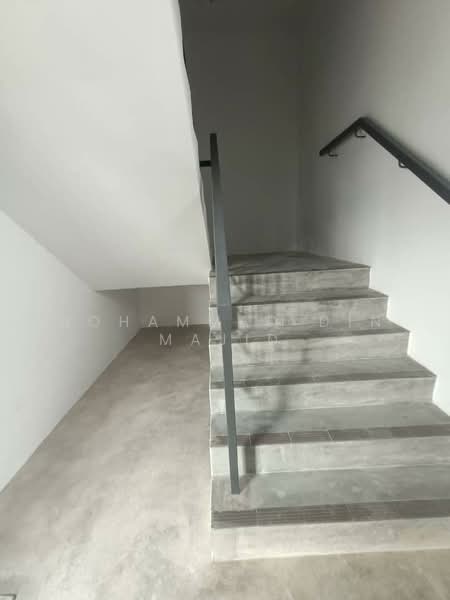 Factory for Rent in Klang (Selangor) - Mohammad Din Majid - Interior - PropertyGuru.com.my