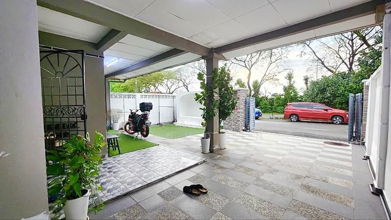 Cluster House for Sale in Sungai Buloh (Selangor) - NORFADILAH ZAINUDDIN - Exterior - PropertyGuru.com.my