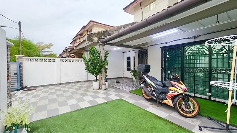 Cluster House for Sale in Sungai Buloh (Selangor) - NORFADILAH ZAINUDDIN - Exterior - PropertyGuru.com.my