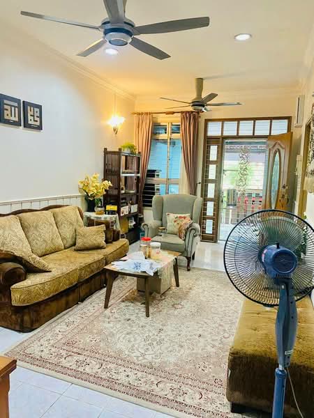 Ampang Jaya untuk Untuk Dijual - RM 1,250,000, Mac 2026 - Living Room - PropertyGuru.com.my