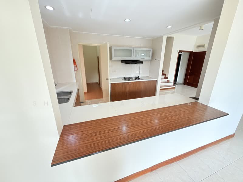 Service Residence for Sale at Desa Impiana - SHAH REZA SASMAT - Kitchen - PropertyGuru.com.my