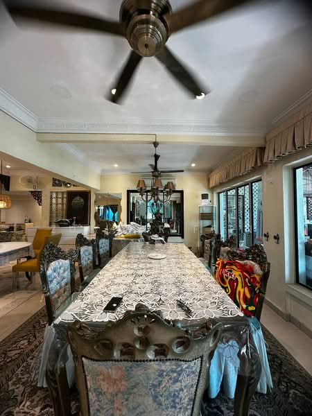 2.5-storey Terraced House for Sale in Taman Setiawangsa (Setiawangsa) - ZULL ARIFFIN - Dining Room - PropertyGuru.com.my