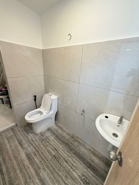 Rumah Teres 2 Tingkat untuk Dijual di Bandar Mahkota Cheras (Cheras) - Addy Ng - Bathroom - PropertyGuru.com.my