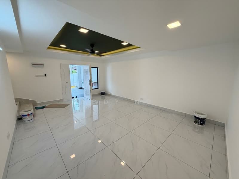 Rumah Teres 2 Tingkat untuk Dijual di Bandar Mahkota Cheras (Cheras) - Addy Ng - Living Room - PropertyGuru.com.my
