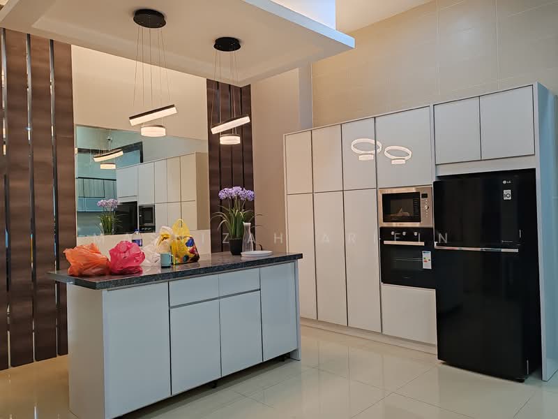 Taman Ampang Saujana, Ampang Selangor untuk Untuk Dijual - RM 2,300,000, Feb 2026 - Kitchen - PropertyGuru.com.my