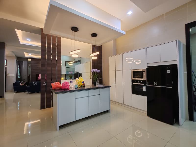 Taman Ampang Saujana, Ampang Selangor untuk Untuk Dijual - RM 2,300,000, Feb 2026 - Kitchen - PropertyGuru.com.my