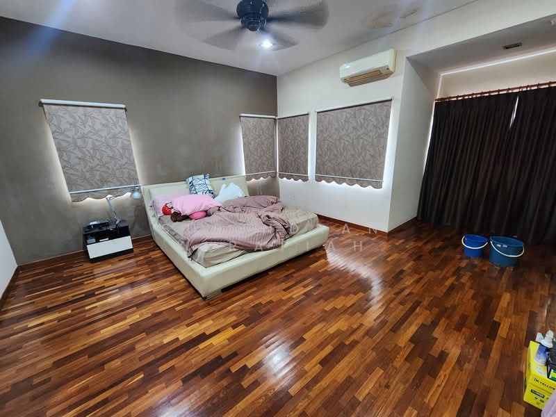 Semi-Detached House for Sale in Setia Alam (Selangor) - Surendran Karapiah - Bedroom - PropertyGuru.com.my