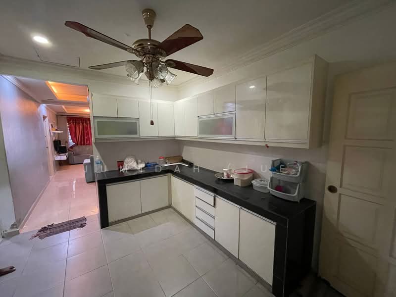 1-storey Terraced House for Sale in Taman Sentosa (Klang) - JUMIDAH (JUE) - Kitchen - PropertyGuru.com.my