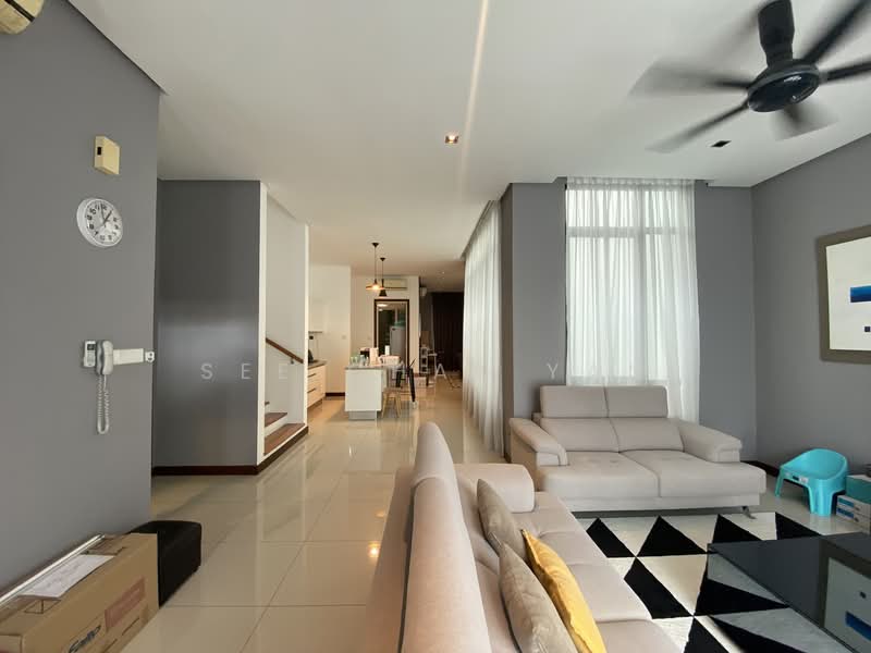 3-storey Terraced House for Sale in Taman Melawati (Ulu Kelang) - See Chak Yan - Living Room - PropertyGuru.com.my