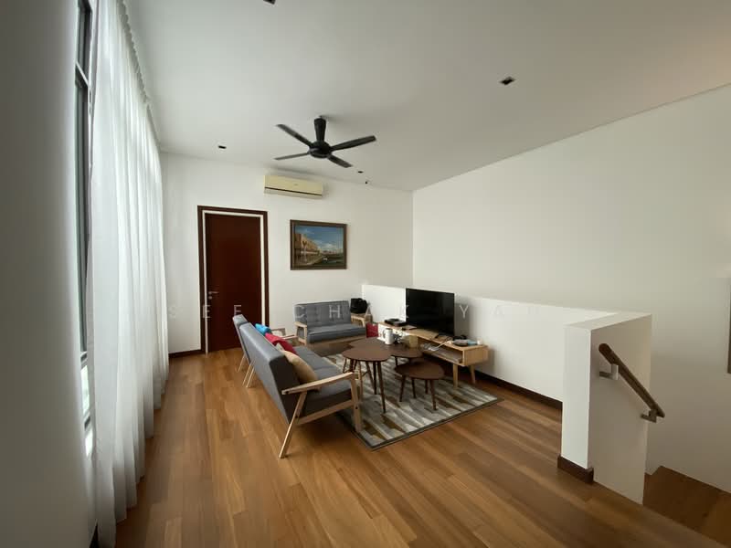 3-storey Terraced House for Sale in Taman Melawati (Ulu Kelang) - See Chak Yan - Living Room - PropertyGuru.com.my