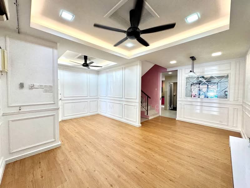 Taman Reko Mutiara untuk Untuk Dijual - RM 550,000, Feb 2026 - Living Room - PropertyGuru.com.my