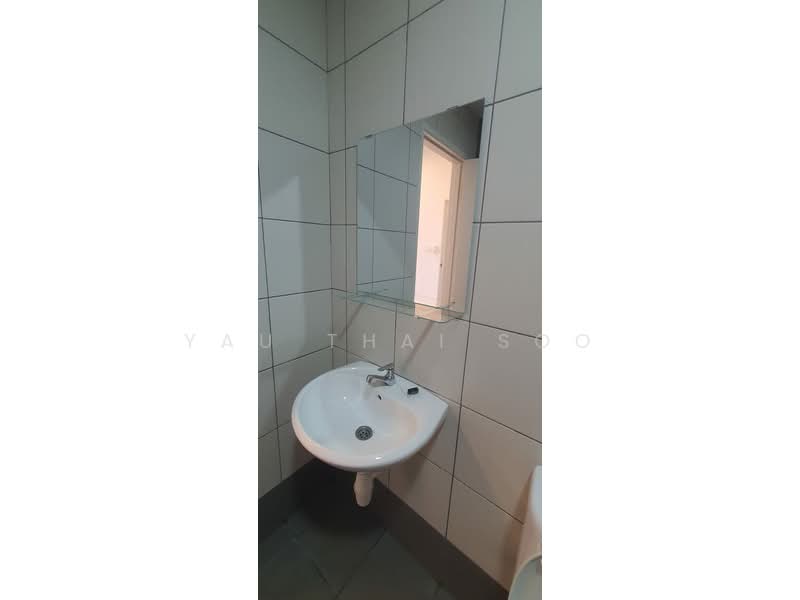 Casa Green untuk Untuk Disewa - RM 1,700 /bulan, Feb 2026 - Bathroom - PropertyGuru.com.my