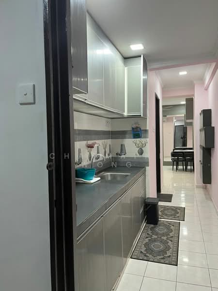 Service Residence for Rent at Villa Mutiara @ Mutiara Kompleks - Charmaine Wong - Kitchen - PropertyGuru.com.my