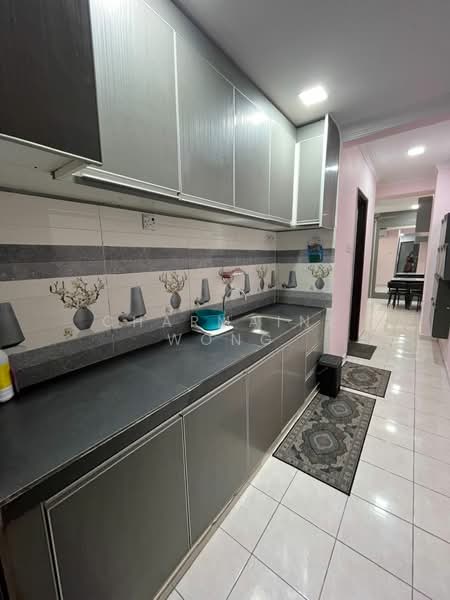 Service Residence for Rent at Villa Mutiara @ Mutiara Kompleks - Charmaine Wong - Kitchen - PropertyGuru.com.my