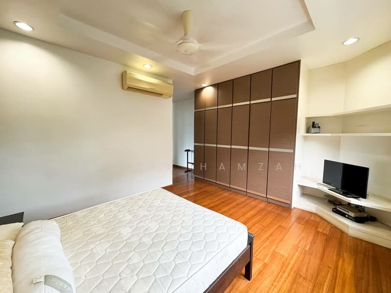 Condominium for Sale at Wickham Manor - Razlan Hamzah - Bedroom - PropertyGuru.com.my