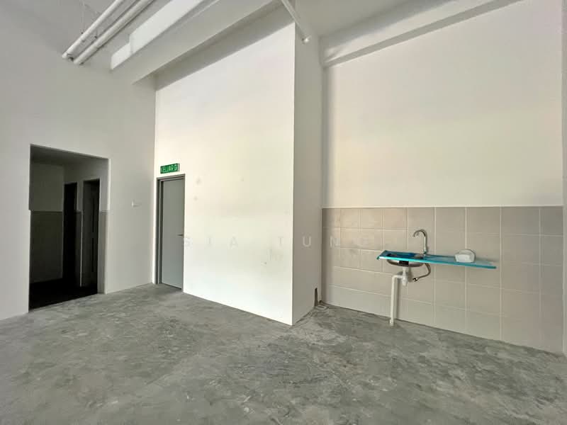 Shop for Rent in Bandar Mahkota Cheras (Cheras) - Sia Tung - Interior - PropertyGuru.com.my
