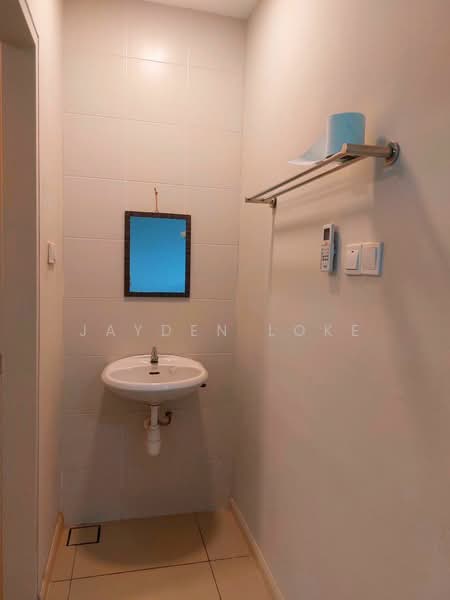 Pacific 63 untuk Untuk Disewa - RM 2,400 /bulan, Feb 2026 - Bathroom - PropertyGuru.com.my