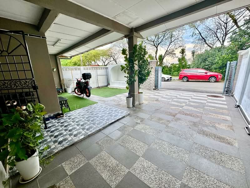 Cluster House for Sale in Sungai Buloh (Selangor) - Nur Hanizah - Exterior - PropertyGuru.com.my