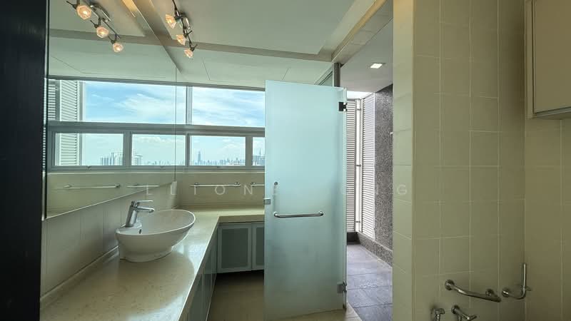 Riana Green East untuk Untuk Dijual - RM 715,000, Feb 2026 - Master Bathroom - PropertyGuru.com.my