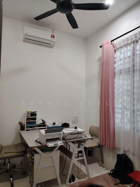 Bungalow for Sale in Bukit Pinang (Kedah) - Hasrul Rosli - Study - PropertyGuru.com.my