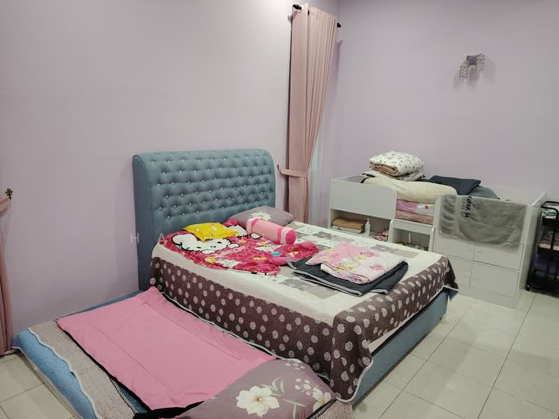 Bungalow for Sale in Bukit Pinang (Kedah) - Hasrul Rosli - Bedroom - PropertyGuru.com.my