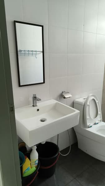 Condominium for Rent at Aurora Residence @ Lake Side City - Daniel Je - Bathroom - PropertyGuru.com.my