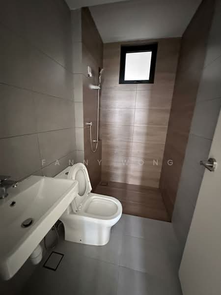 Apartment for Sale at Vivo Executive Apartment - Fanny Wong - Bathroom - PropertyGuru.com.my