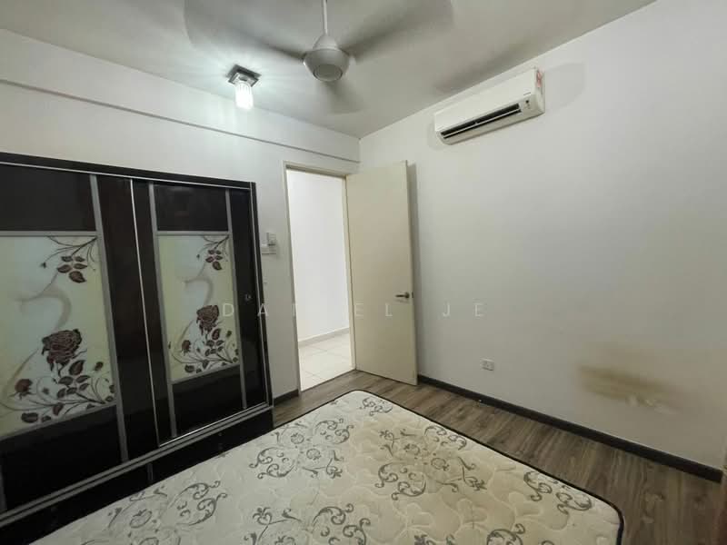 Cristal Serin Residence untuk Untuk Disewa - RM 2,300 /bulan, Feb 2026 - Bedroom - PropertyGuru.com.my