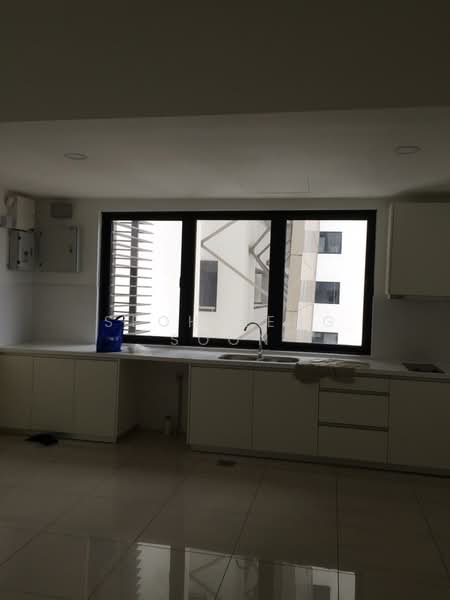 Condominium for Sale at Encorp Strand Residence - Seoh Keng Soon - Kitchen - PropertyGuru.com.my