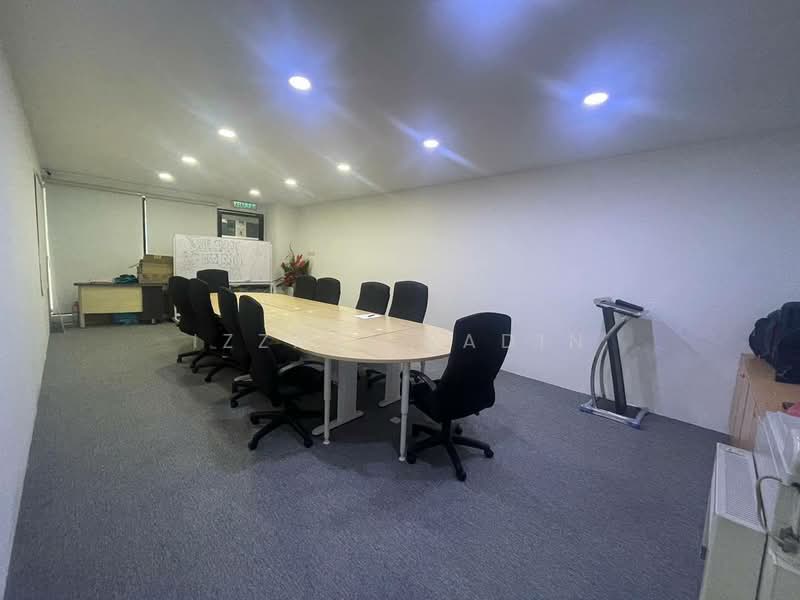 Office for Rent in Cyberjaya (Selangor) - Izzati Radin - Meeting  - PropertyGuru.com.my