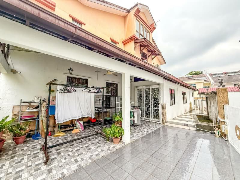 Rumah Berkembar untuk Dijual di Ukay Perdana (Ulu Kelang) - Norafian SMH - Exterior - PropertyGuru.com.my