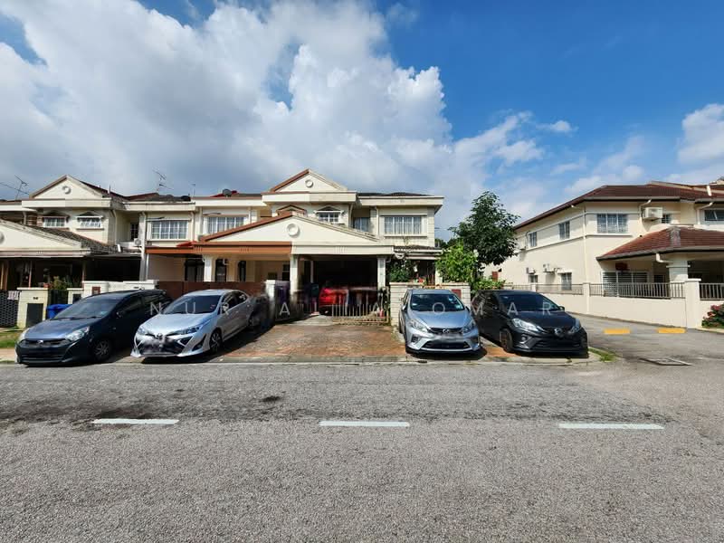 2-storey Terraced House for Sale in Shah Alam (Selangor) - Nur Alia Omar - Exterior - PropertyGuru.com.my