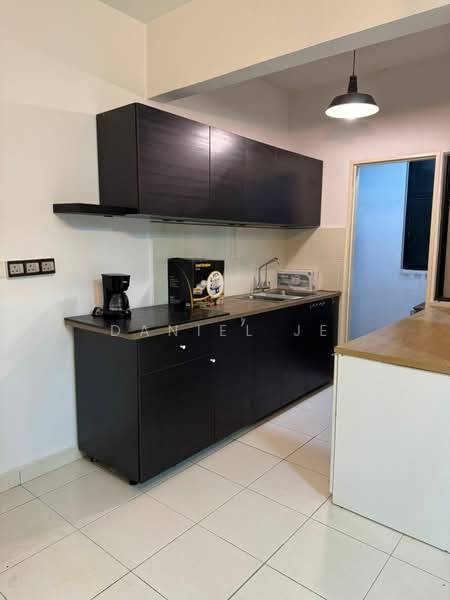 Apartment for Rent at Pr1ma One @ Laman View - Daniel Je - Kitchen - PropertyGuru.com.my