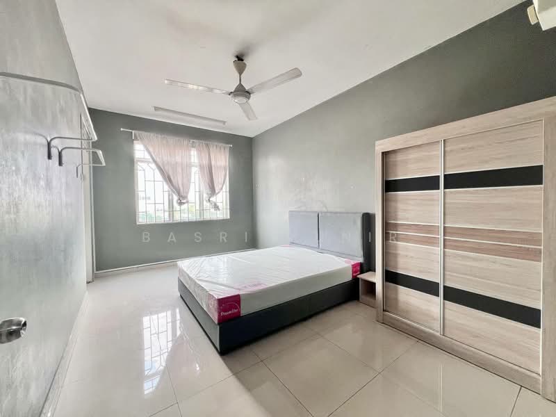 Apartment for Rent at Mentari Court - Basri Munir - Bedroom - PropertyGuru.com.my