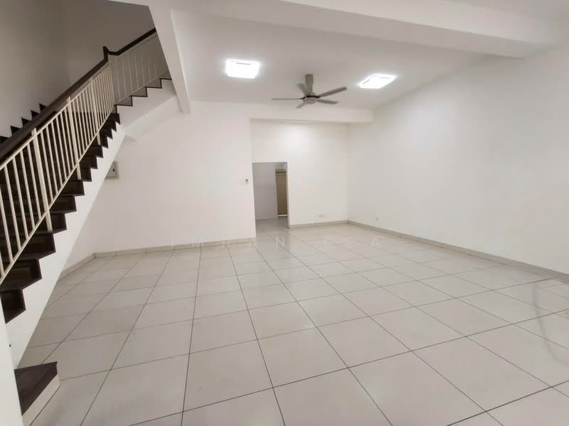 2-storey Terraced House for Sale in Nilai (Negeri Sembilan) - Imran Isa - Living Room - PropertyGuru.com.my