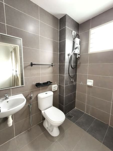 2-storey Terraced House for Sale in Nilai (Negeri Sembilan) - Imran Isa - Bathroom - PropertyGuru.com.my