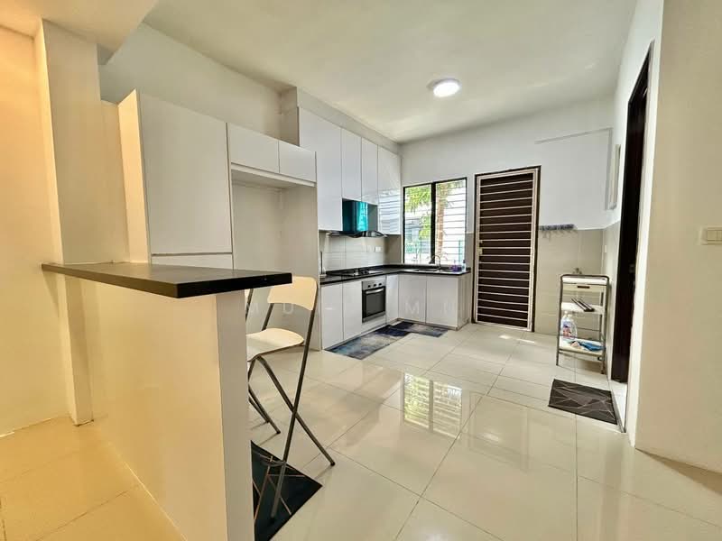 2-storey Terraced House for Sale at Ken Rimba Condominium 1 - Muin Mn - Kitchen - PropertyGuru.com.my