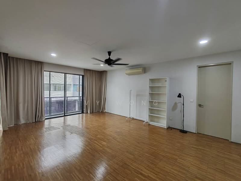 Condominium for Rent at Mirage By The Lake - Ivy Wong - Living Room - PropertyGuru.com.my