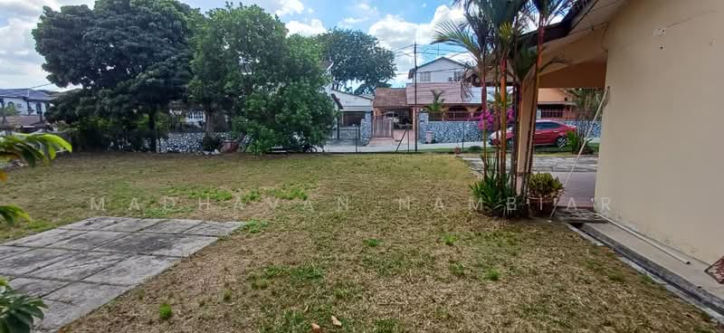 Rumah Banglo untuk Dijual di SS1 (Petaling Jaya) - Madhavan Nambiar - Exterior - PropertyGuru.com.my