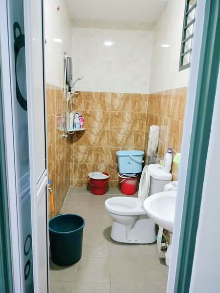 2-storey Terraced House for Sale in Taman Scientex Senai (Senai) - Loong Hing Liong - Bathroom - PropertyGuru.com.my