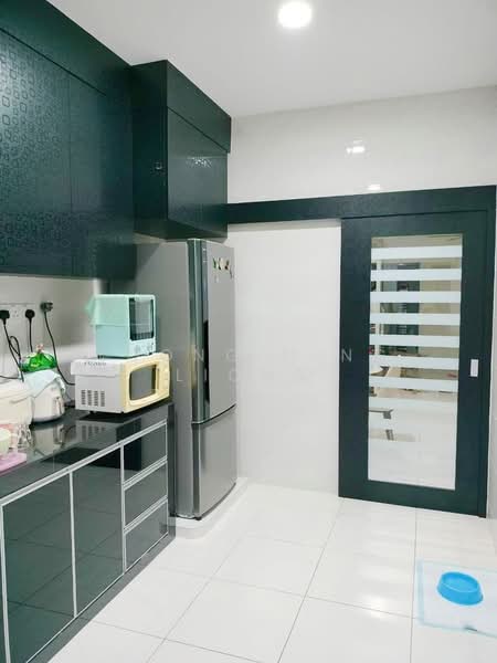 2-storey Terraced House for Sale in Taman Scientex Senai (Senai) - Loong Hing Liong - Kitchen - PropertyGuru.com.my